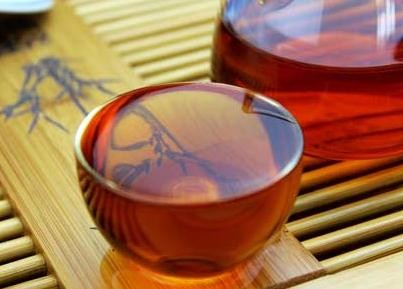 上等韻紅有機紅茶展示